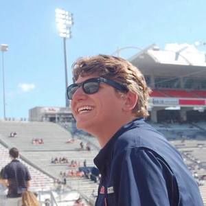 Meet your Posher, Dugan